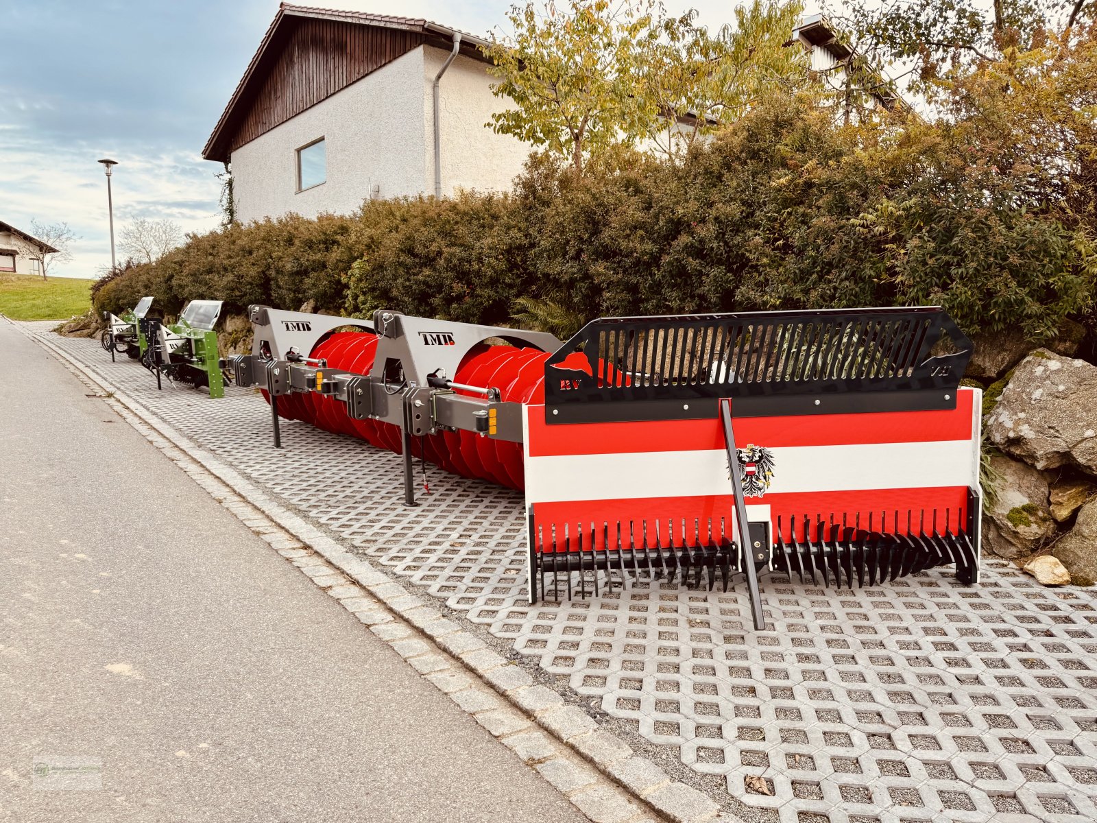 Siloverteiler des Typs Sonstige Point Tec (Hellwagner) Rotorverteiler Siloverteiler Maisschild GPS Schiebeschild, Neumaschine in Kötzting (Bild 20)