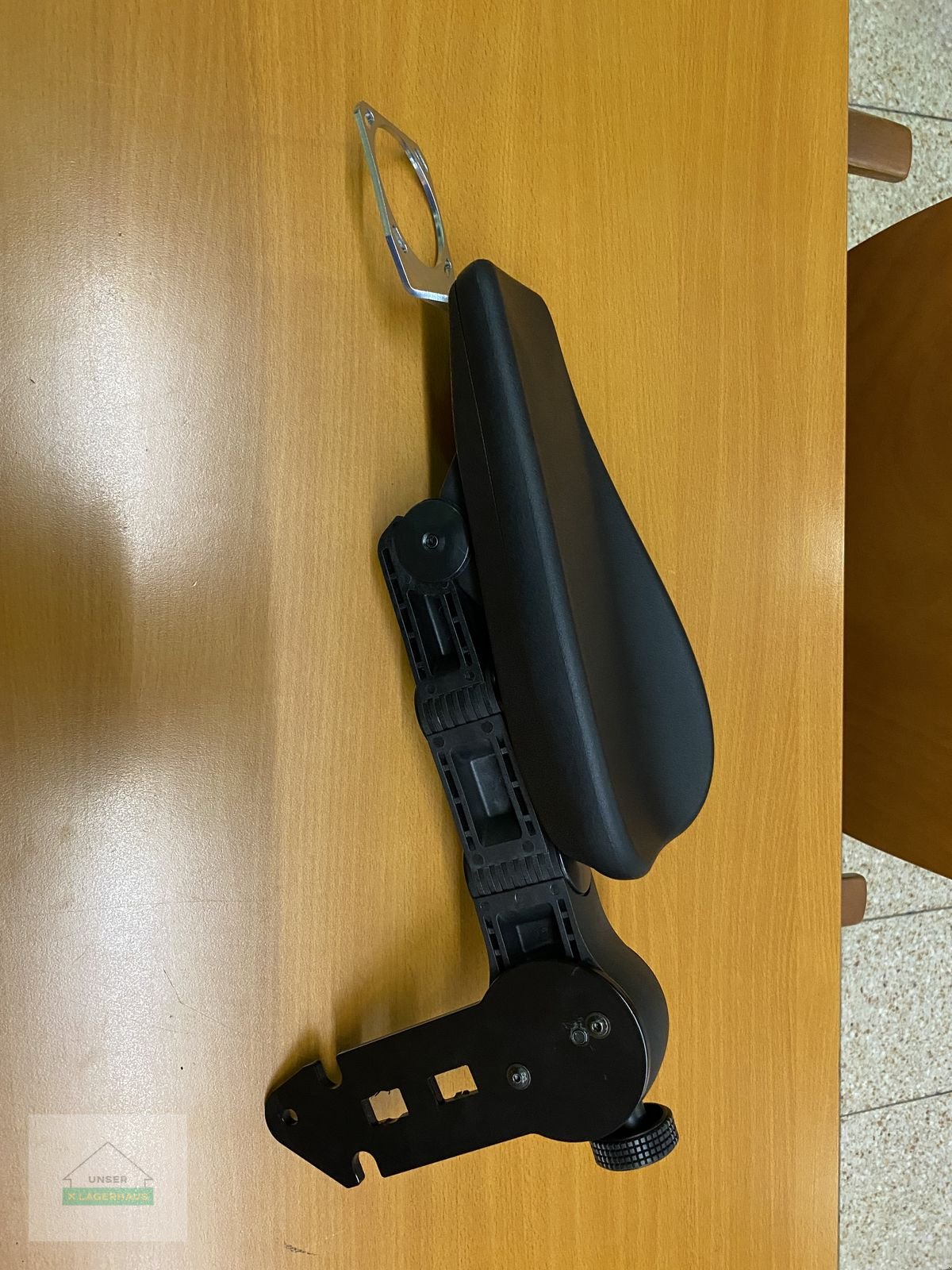 Sitz van het type Grammer Armlehne verstellbar für Joystick, Neumaschine in Wartberg (Foto 2)