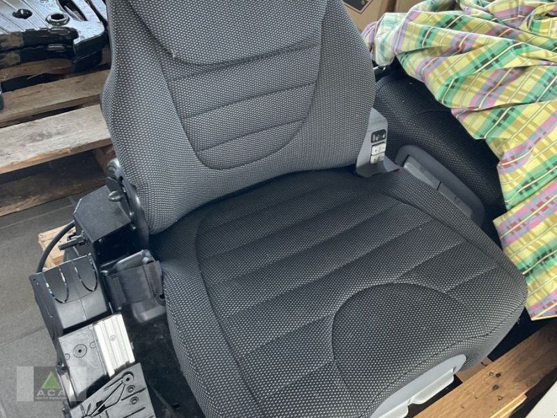 Sitz типа Grammer Evolution, Neumaschine в Markt Hartmannsdorf (Фотография 1)