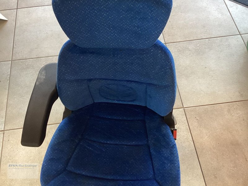 Sitz des Typs Grammer Maximo Dynamic, MSG95G/741, Vorführmaschine in Ainring (Bild 1)