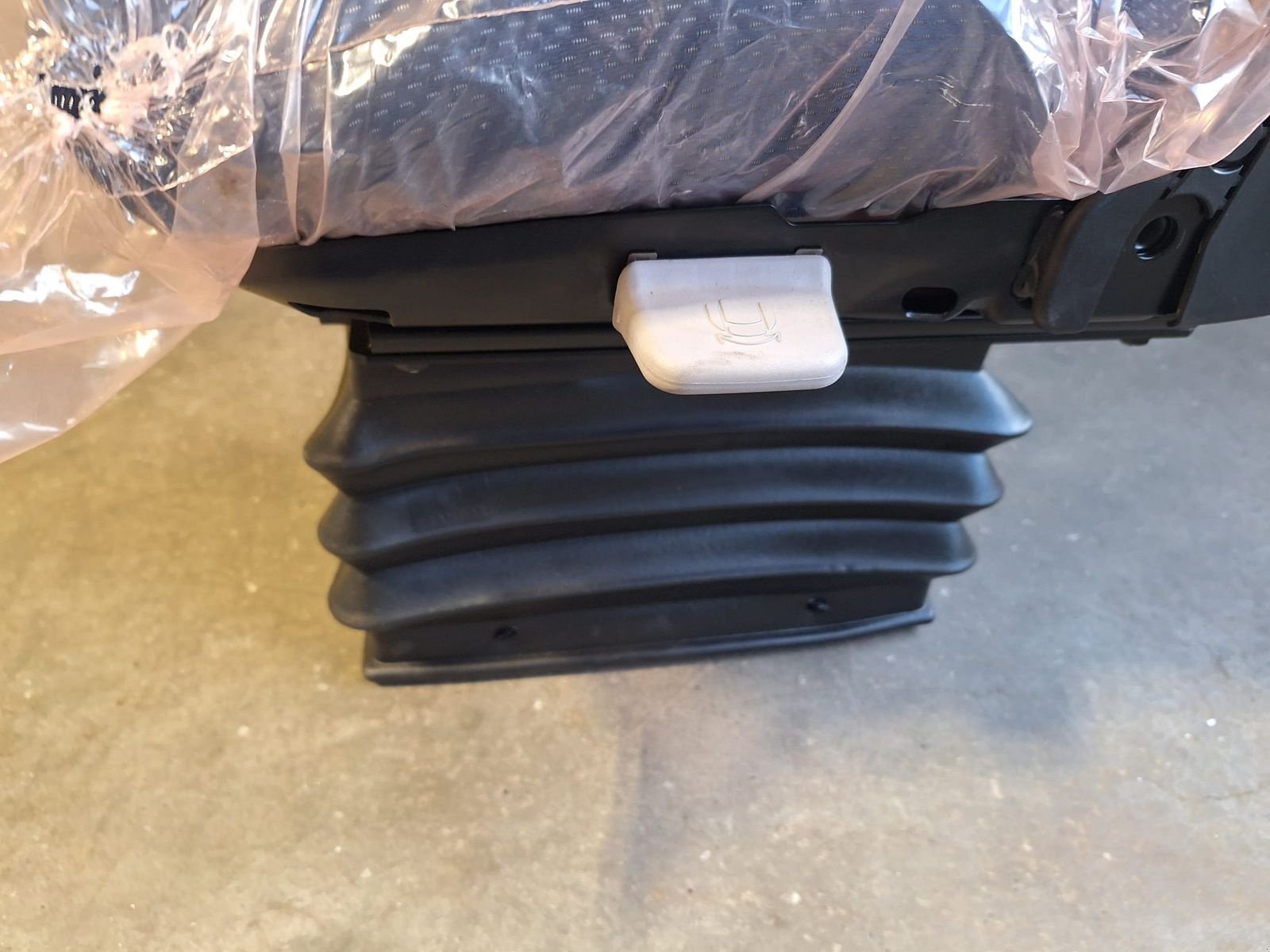 Sitz Türe ait Grammer MSG93/721, Gebrauchtmaschine içinde Villach (resim 4)