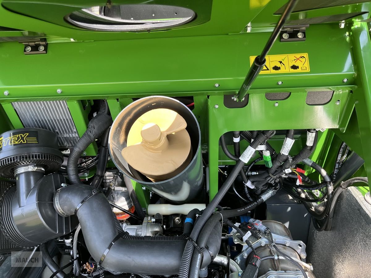 Sitzrasenmäher des Typs Amazone Profihopper 1500 Sammeln / Schlegeln / Sportplat, Neumaschine in Burgkirchen (Bild 17)