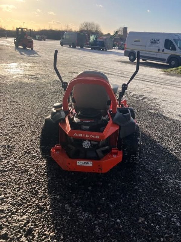 Sitzrasenmäher des Typs Ariens APEX XD 52 (132 Cm Klippebredde), Gebrauchtmaschine in Glamsbjerg (Bild 4)