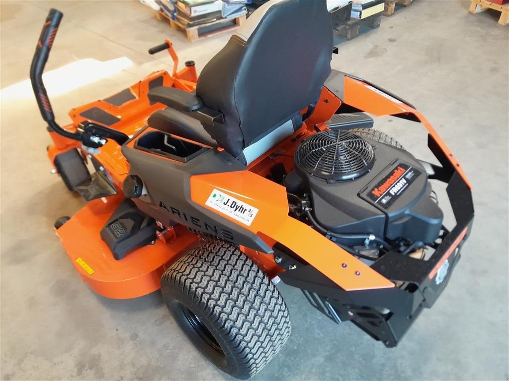 Sitzrasenmäher des Typs Ariens IKON X 52, Gebrauchtmaschine in Gudbjerg (Bild 5)