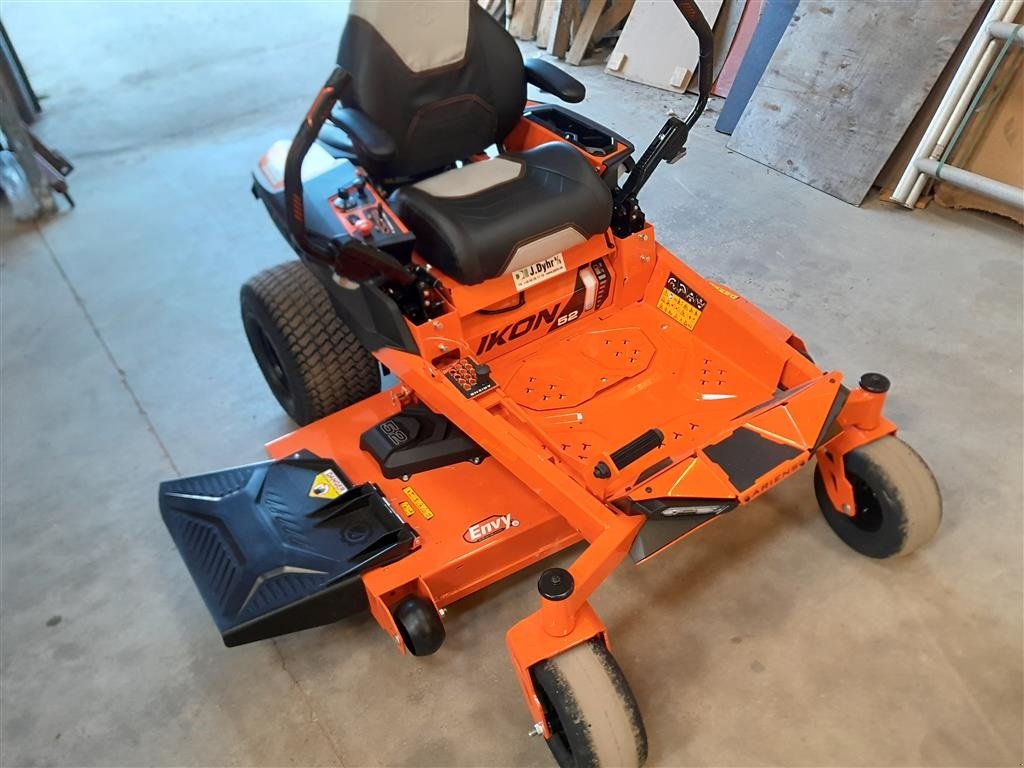 Sitzrasenmäher des Typs Ariens IKON X 52, Gebrauchtmaschine in Gudbjerg (Bild 3)