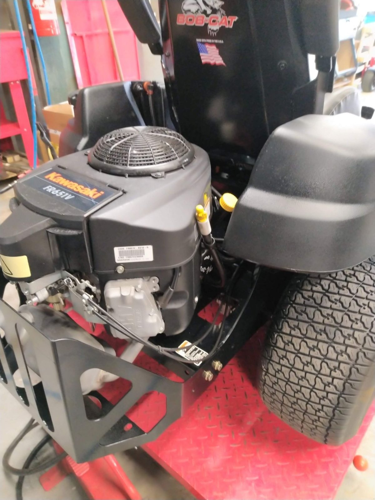 Sitzrasenmäher van het type Bobcat CRZ 48 inch, Gebrauchtmaschine in Goor (Foto 7)