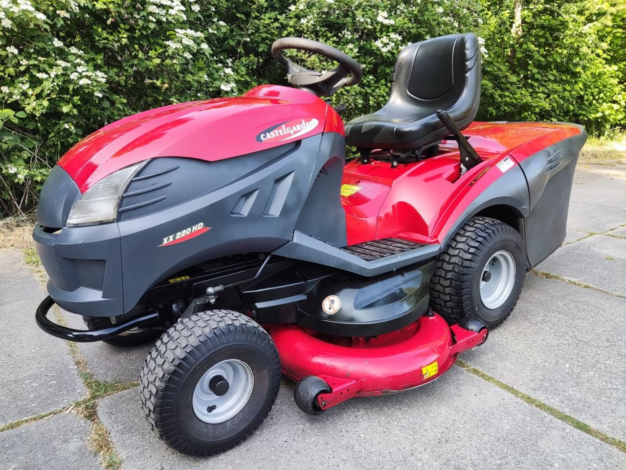 Sitzrasenmäher типа Castelgarden XX200HD, Gebrauchtmaschine в Klarenbeek (Фотография 6)