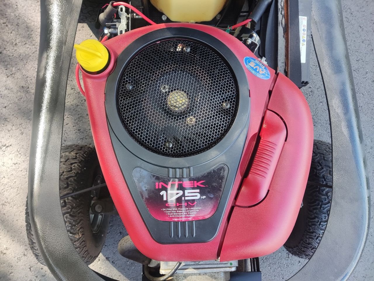 Sitzrasenmäher des Typs Efco TWISTER 106-17.5H, Gebrauchtmaschine in Klarenbeek (Bild 4)