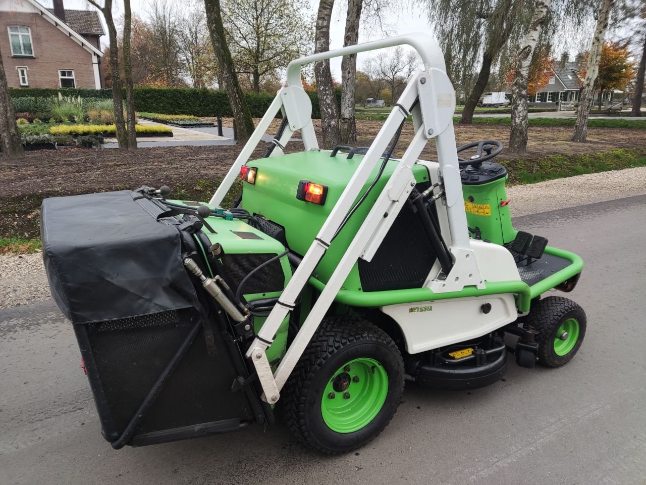 Sitzrasenmäher typu Etesia Hydro 124 D, Gebrauchtmaschine v Klarenbeek (Obrázek 4)