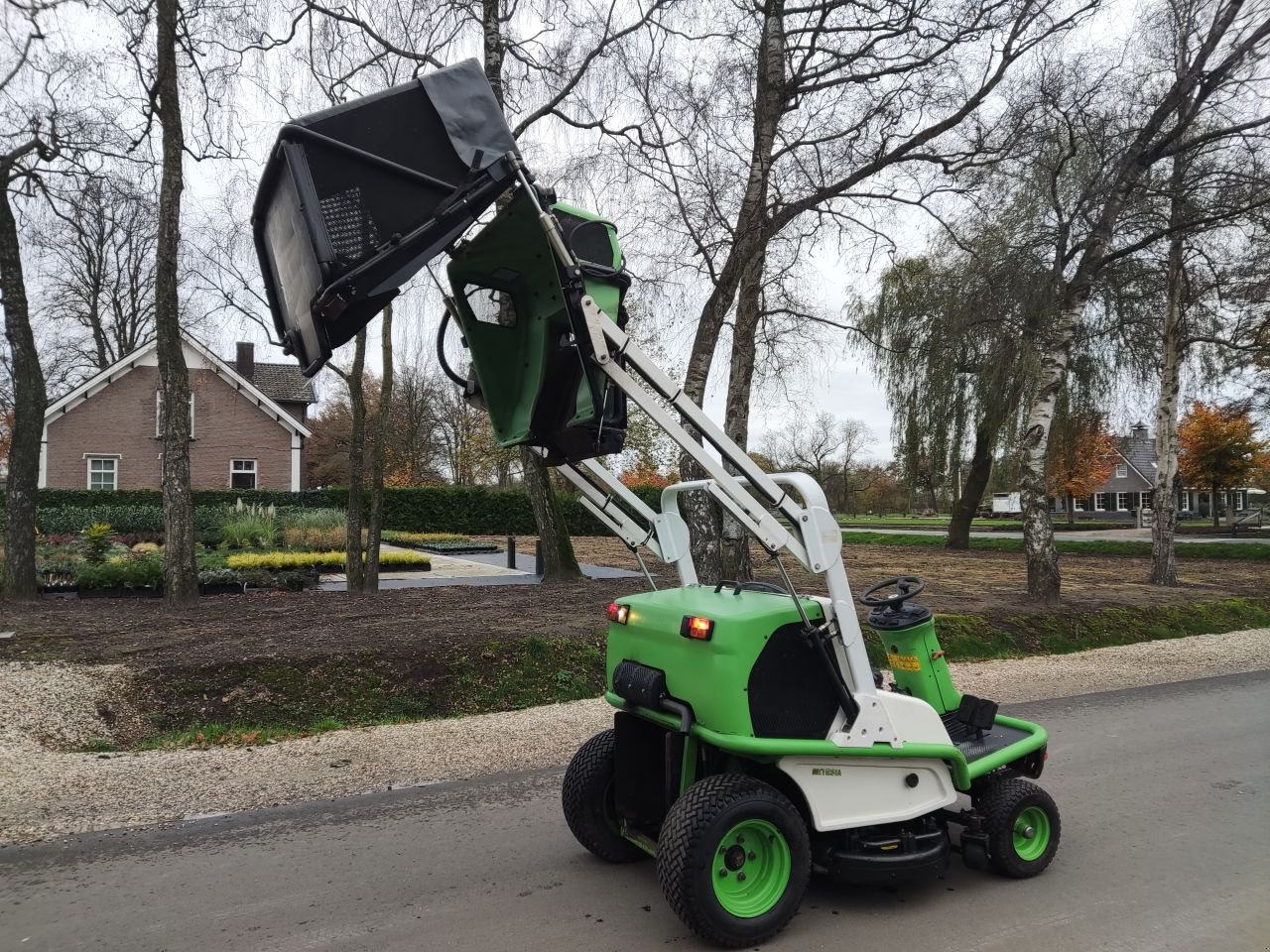 Sitzrasenmäher typu Etesia Hydro 124 D, Gebrauchtmaschine v Klarenbeek (Obrázek 7)
