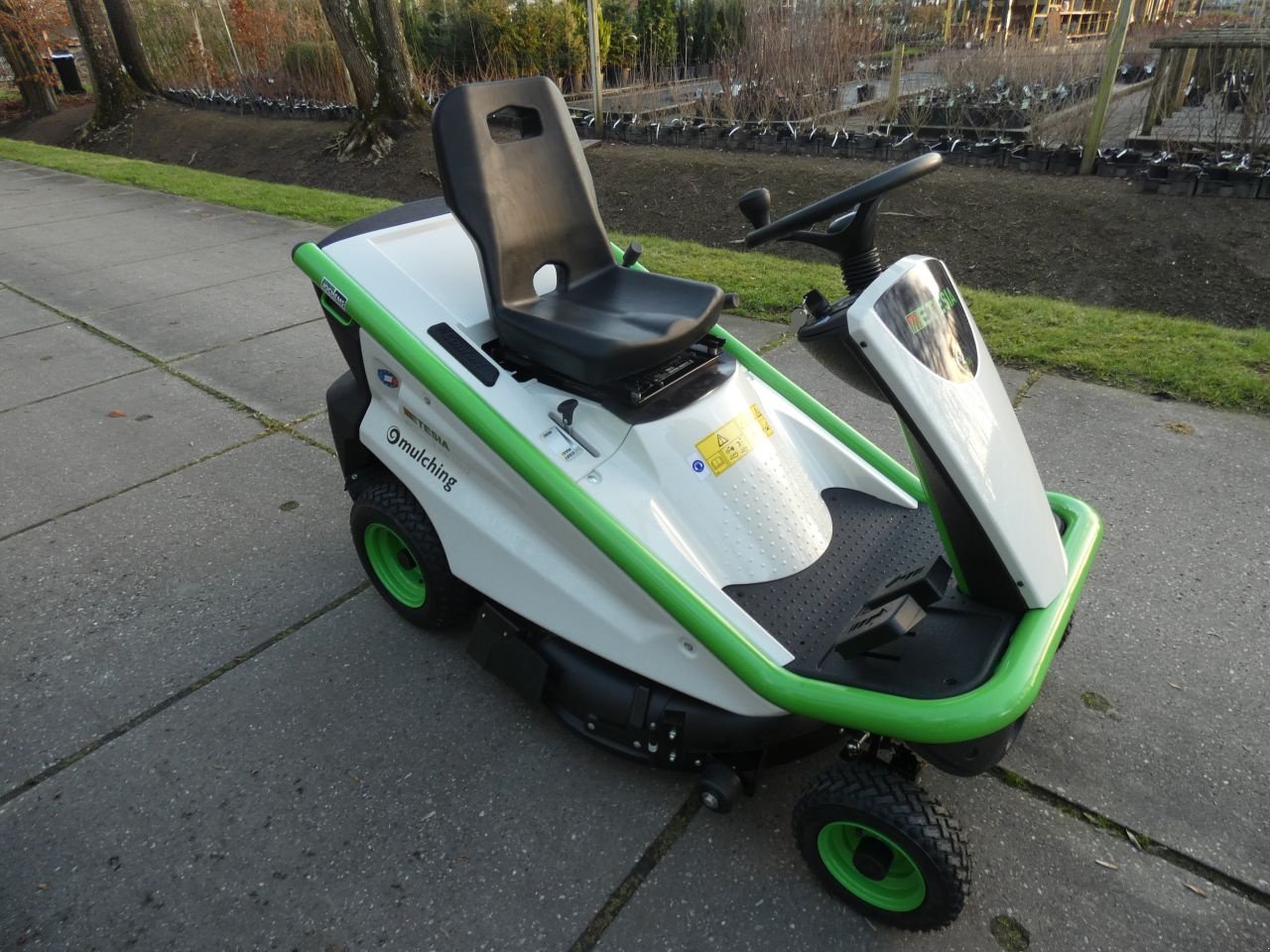 Sitzrasenmäher typu Etesia MKM, Neumaschine v Klarenbeek (Obrázek 2)