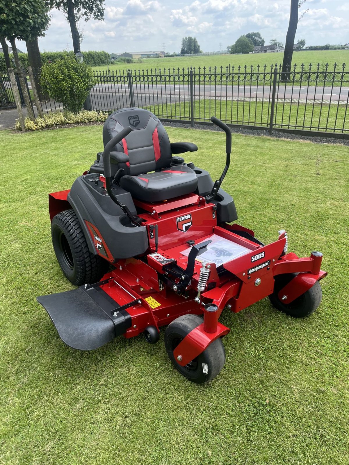 Sitzrasenmäher typu Ferris Is500, Gebrauchtmaschine v Wadenoijen (Obrázek 2)