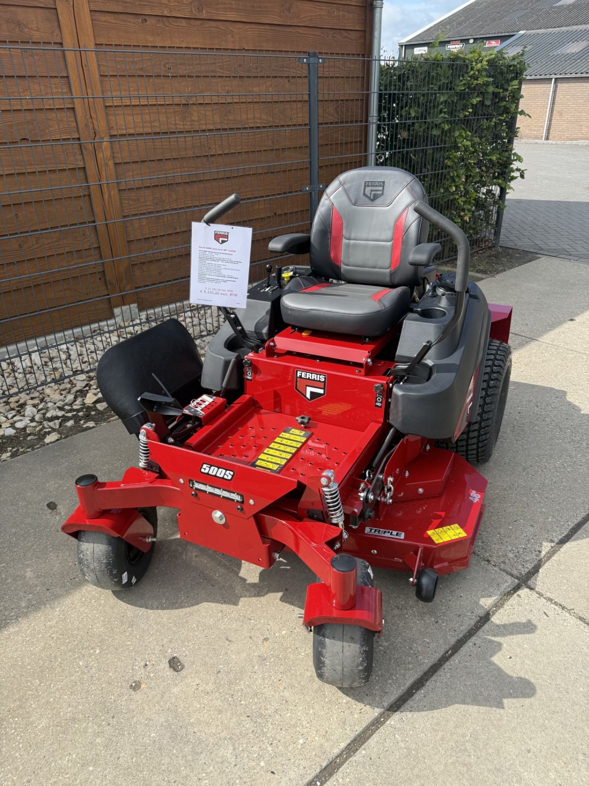 Sitzrasenmäher Türe ait Ferris Is500, Gebrauchtmaschine içinde Wadenoijen (resim 2)