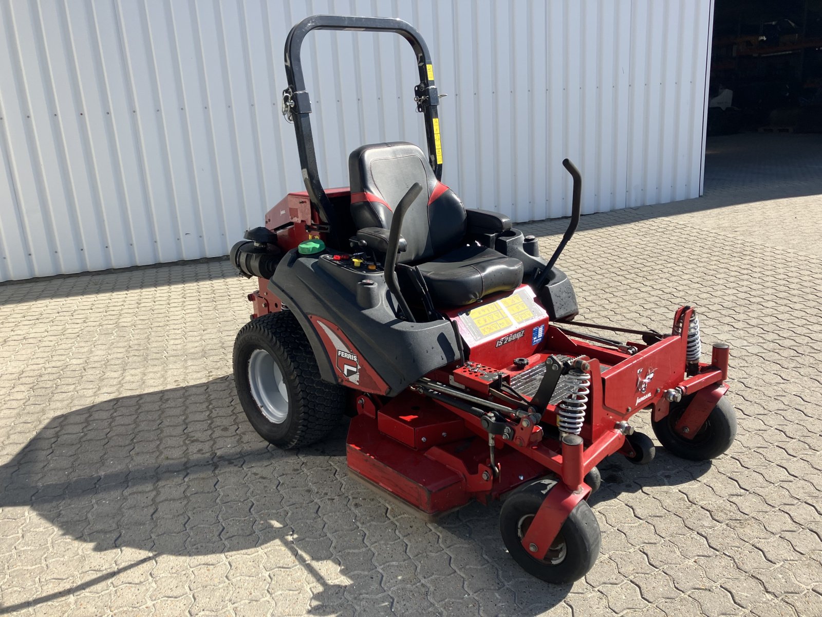 Sitzrasenmäher Türe ait Ferris ZT 2600 IS 132CM, Gebrauchtmaschine içinde Thisted (resim 2)