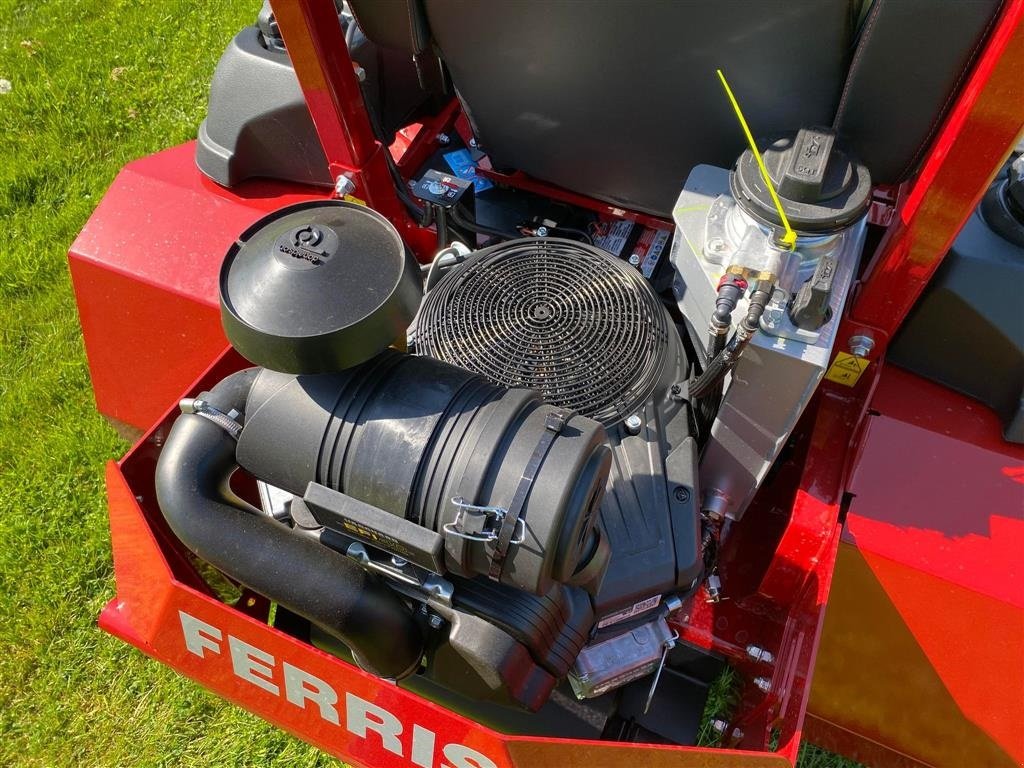 Sitzrasenmäher Türe ait Ferris ZT 3300 ISX, Gebrauchtmaschine içinde Ringe (resim 5)