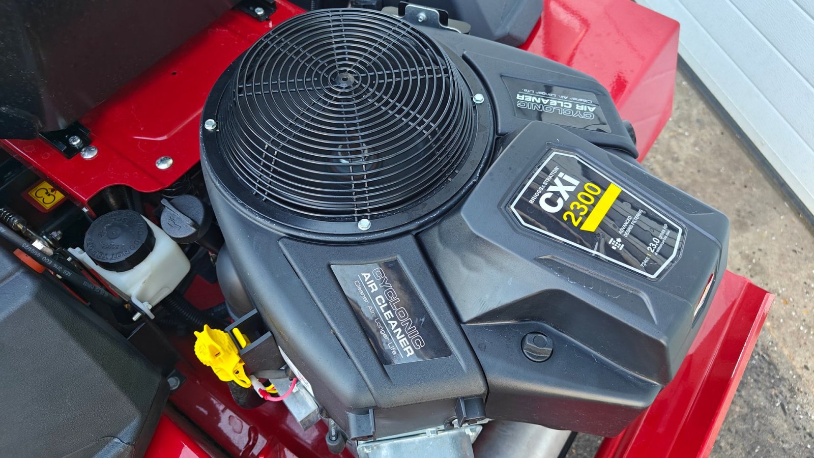 Sitzrasenmäher van het type Ferris ZT 400 IS Zero Turn DEMOMASKINE, Gebrauchtmaschine in Holstebro (Foto 8)