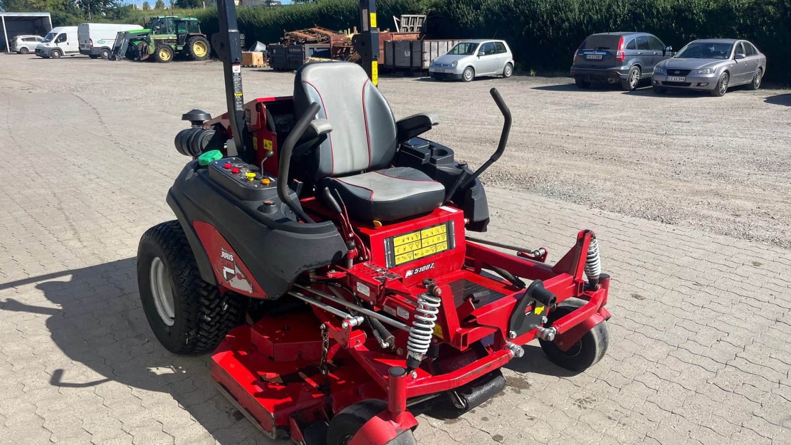 Sitzrasenmäher typu Ferris ZT 5100 IS med 155 cm klipper bagudkast, Gebrauchtmaschine v Vejle (Obrázek 1)