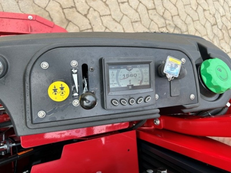 Sitzrasenmäher typu Ferris ZT 6200 ISX 183CM, Gebrauchtmaschine v Rødding (Obrázek 5)