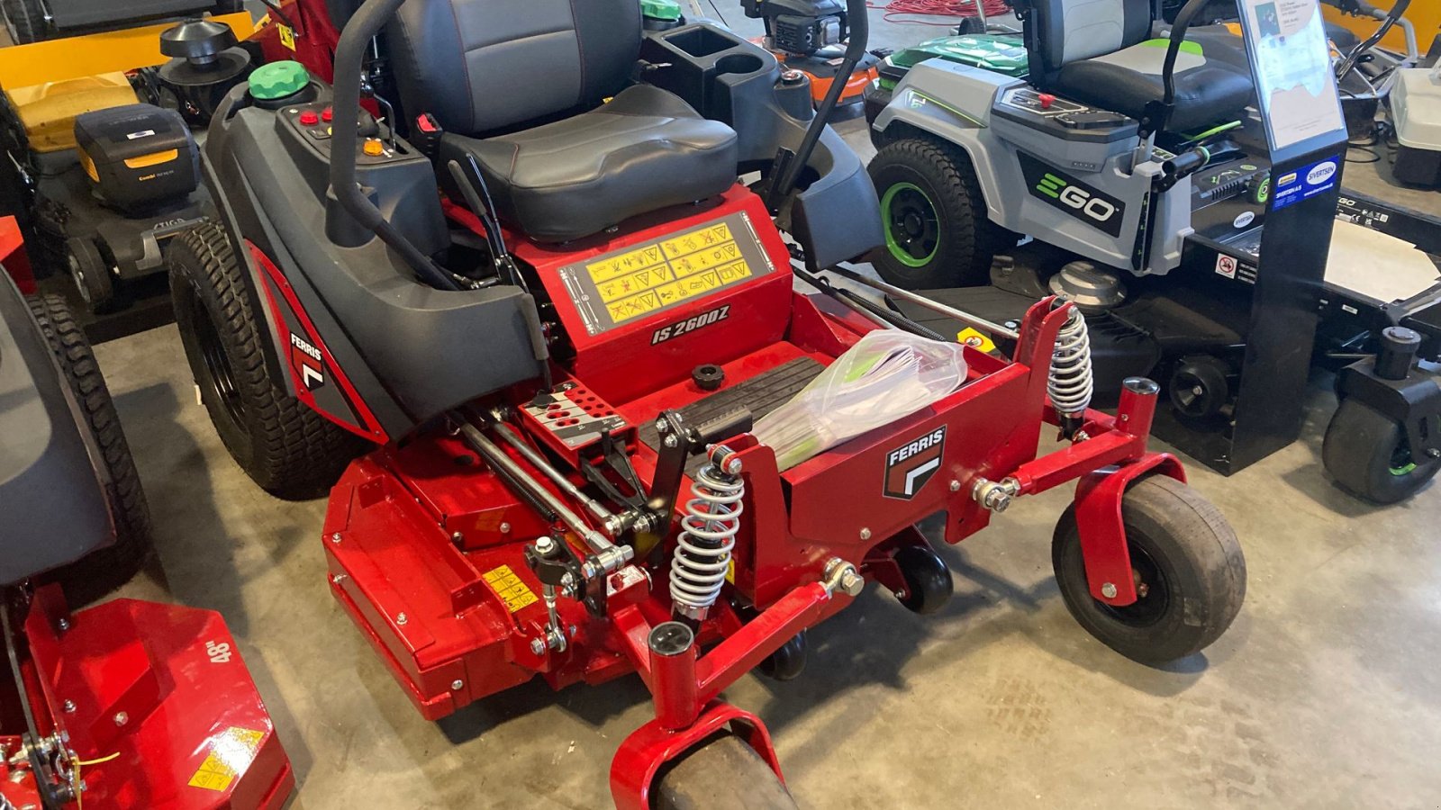 Sitzrasenmäher van het type Ferris ZT2600 IS Stage V - Diesel, Gebrauchtmaschine in Roskilde (Foto 1)