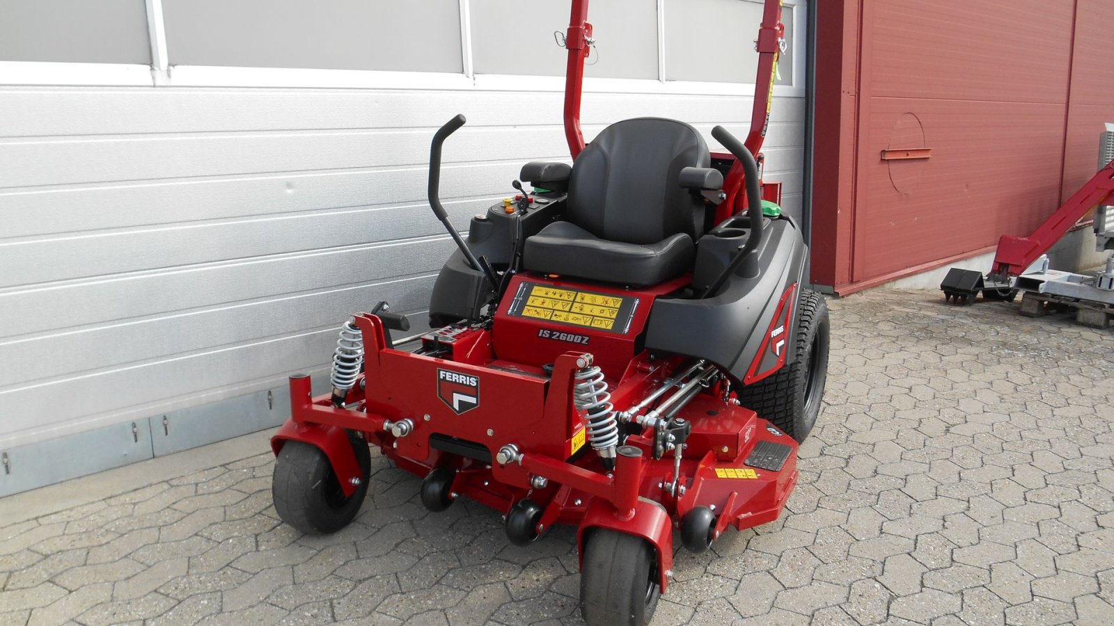 Sitzrasenmäher tipa Ferris ZT2600 IS, Gebrauchtmaschine u Mern (Slika 2)