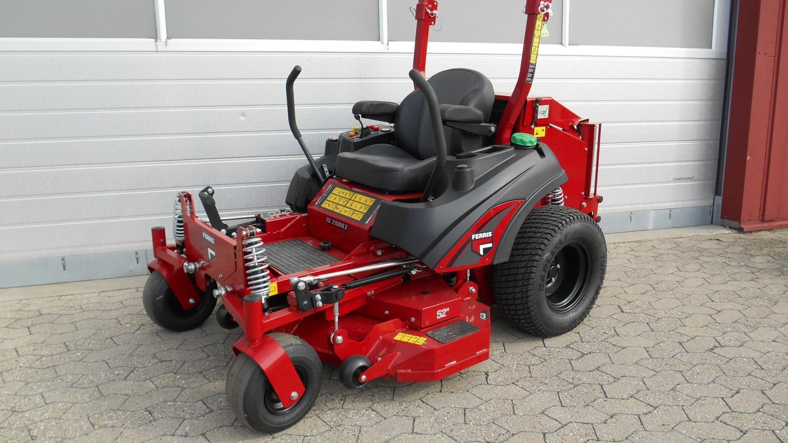 Sitzrasenmäher tipa Ferris ZT2600 IS, Gebrauchtmaschine u Mern (Slika 1)