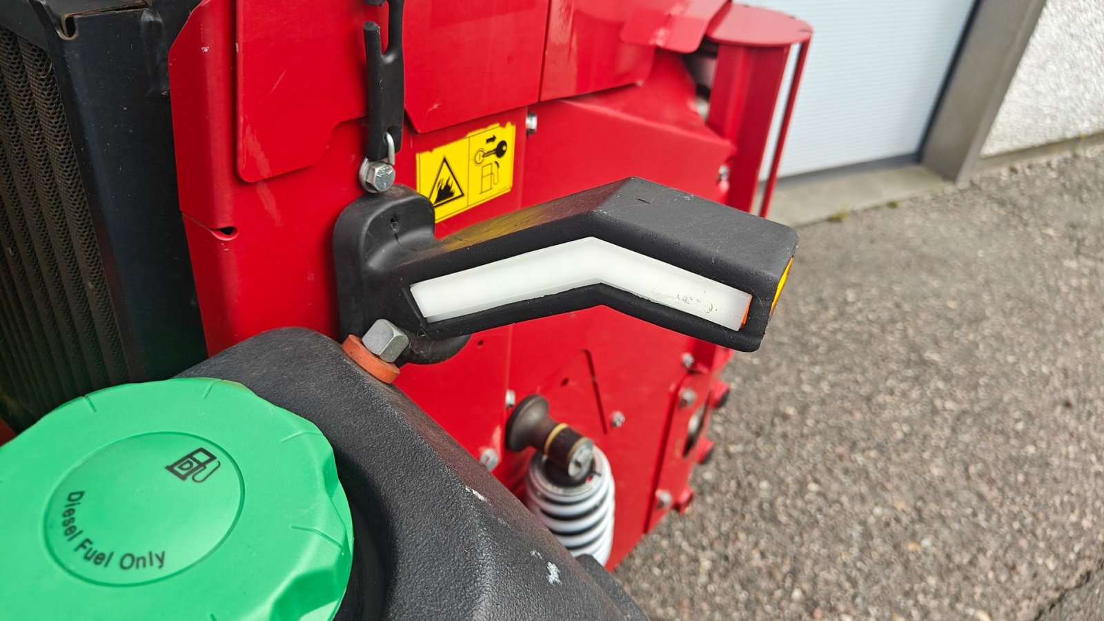 Sitzrasenmäher van het type Ferris ZT2600 IS, Gebrauchtmaschine in Holstebro (Foto 4)