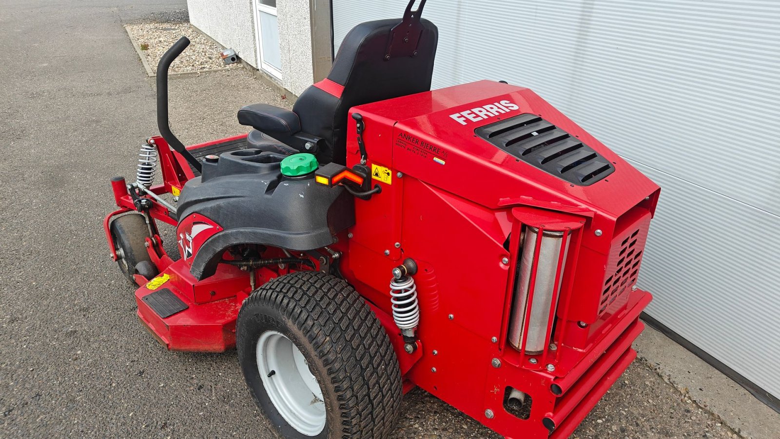 Sitzrasenmäher van het type Ferris ZT2600 IS, Gebrauchtmaschine in Holstebro (Foto 3)