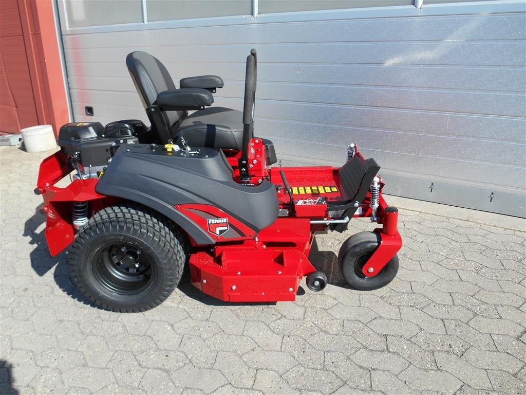 Sitzrasenmäher des Typs Ferris ZT400IS, Gebrauchtmaschine in Mern (Bild 6)