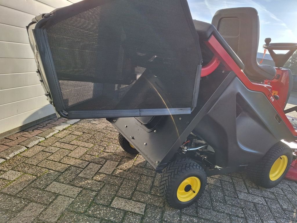 Sitzrasenmäher des Typs Gianni Ferrari GTR 200, Gebrauchtmaschine in MARIENHEEM (Bild 11)