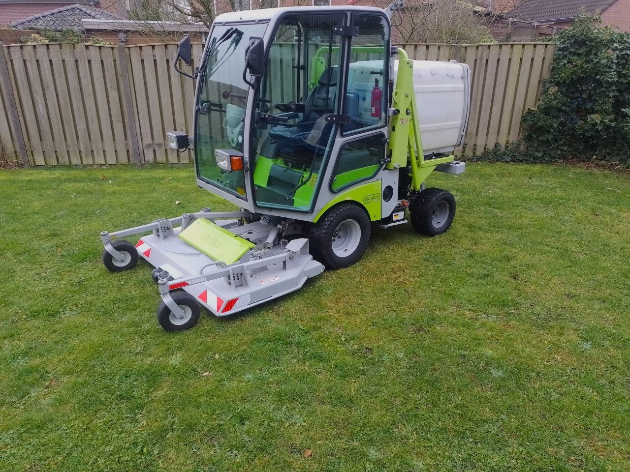 Sitzrasenmäher za tip Grillo FD1500, Gebrauchtmaschine u Middelbeers (Slika 2)