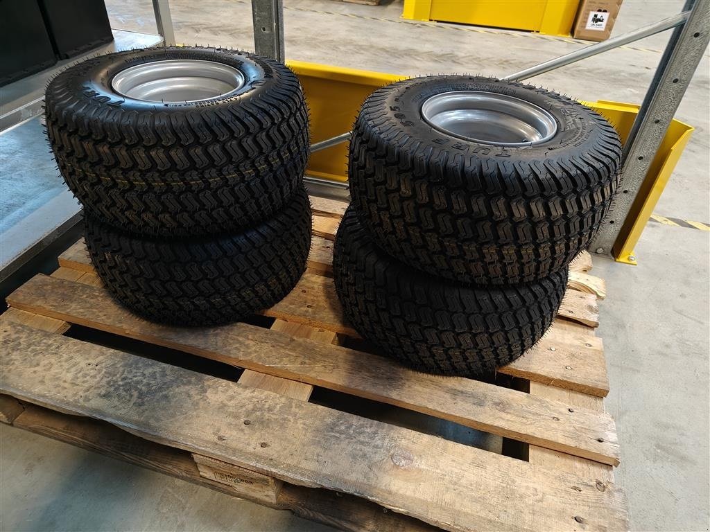 Sitzrasenmäher des Typs Husqvarna P 524 KOMPLET HJULSÆT, Gebrauchtmaschine in Holstebro (Bild 2)