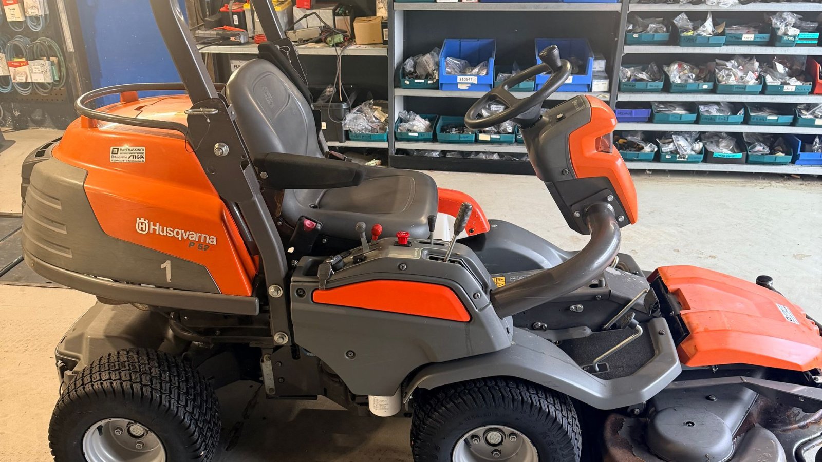 Sitzrasenmäher des Typs Husqvarna P 524, Gebrauchtmaschine in Brørup (Bild 14)