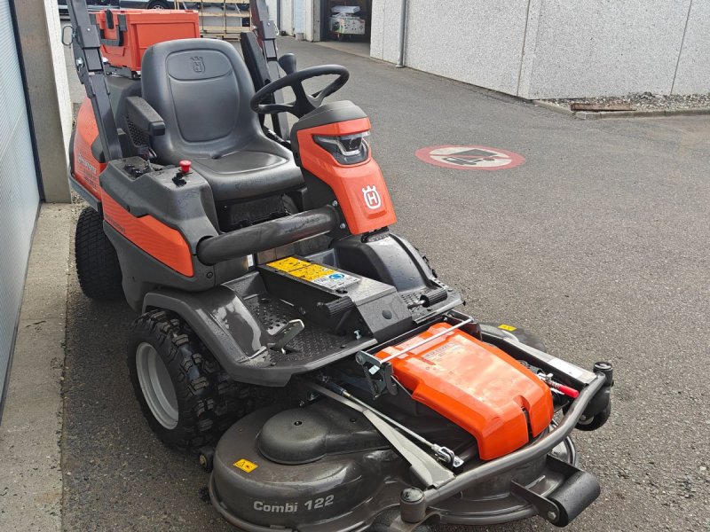 Sitzrasenmäher typu Husqvarna P524 XR fjernstyret MED FJERNBETJENING, Gebrauchtmaschine v Holstebro (Obrázek 1)