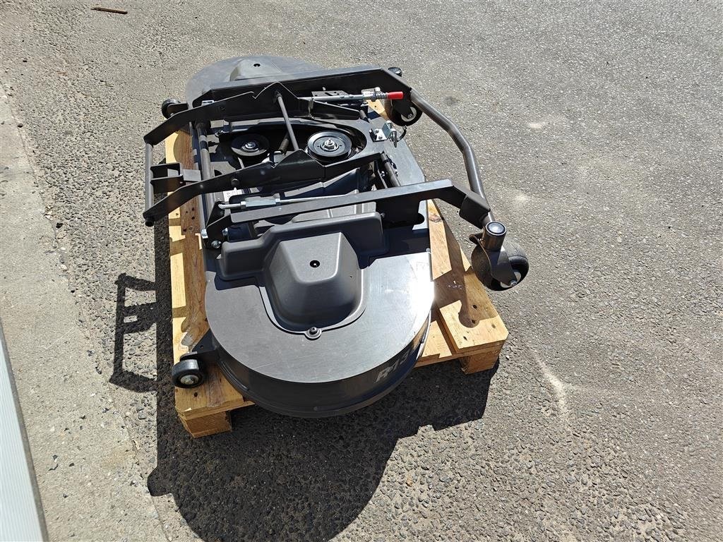 Sitzrasenmäher des Typs Husqvarna P524X 137cm klippebord - DEMO, Gebrauchtmaschine in Holstebro (Bild 4)