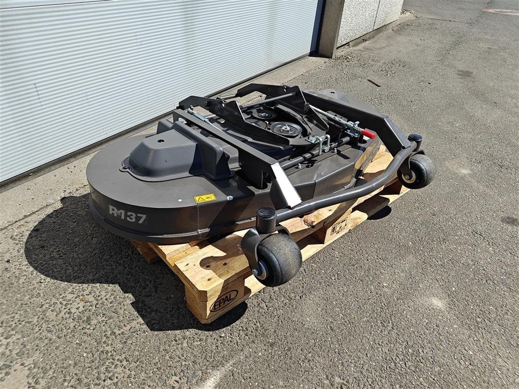 Sitzrasenmäher des Typs Husqvarna P524X 137cm klippebord - DEMO, Gebrauchtmaschine in Holstebro (Bild 3)