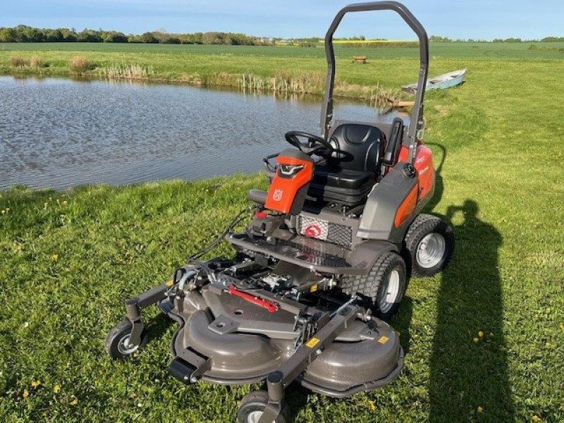 Sitzrasenmäher typu Husqvarna P525DX, Gebrauchtmaschine v Tilst (Obrázek 2)