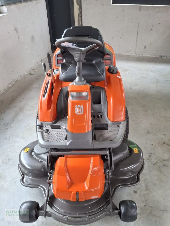 Sitzrasenmäher typu Husqvarna R 216T AWD ohne Mähwerk, Neumaschine v Pforzheim (Obrázek 3)