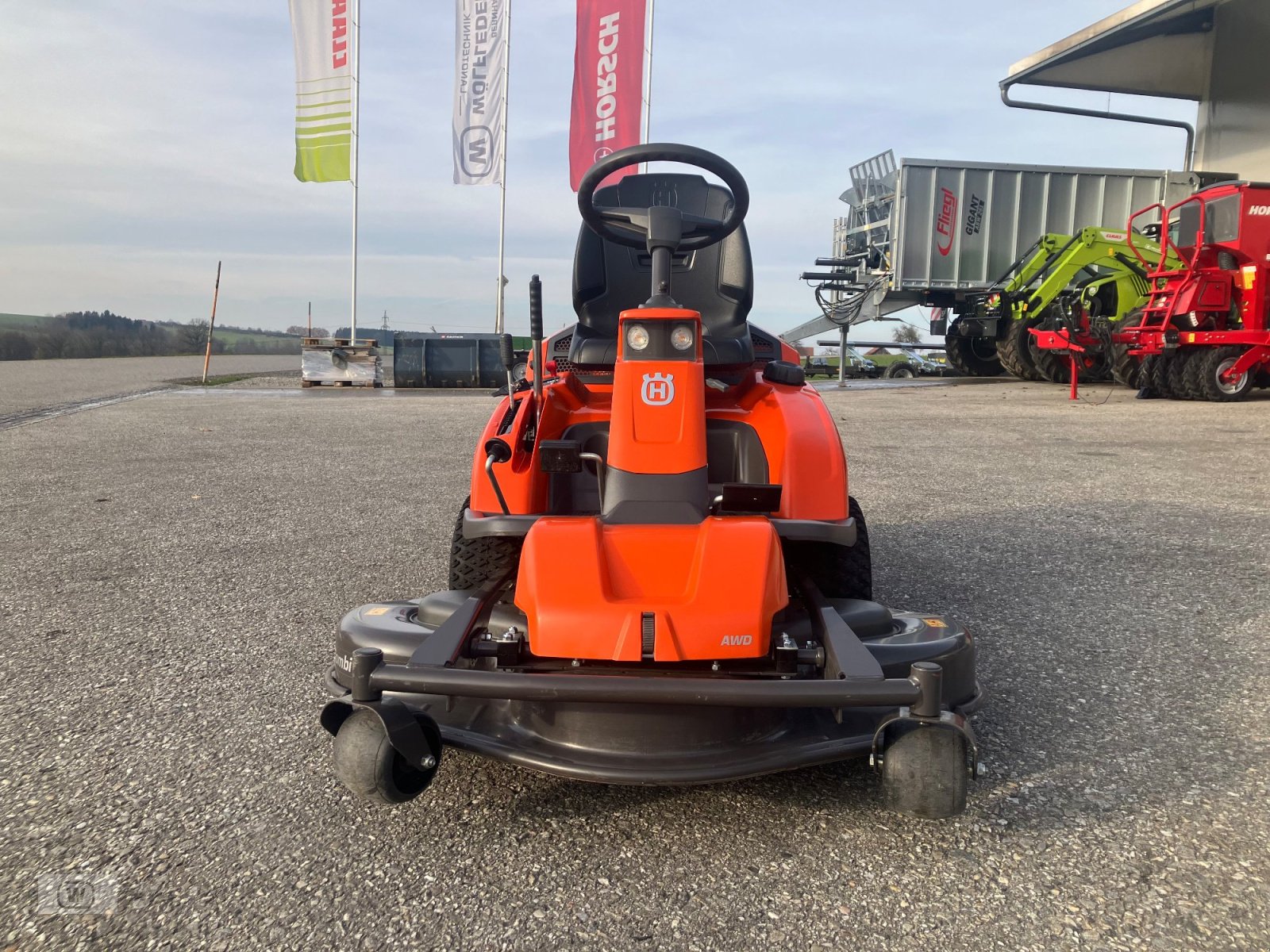 Sitzrasenmäher des Typs Husqvarna R 316 TXs AWD, Gebrauchtmaschine in Zell an der Pram (Bild 9)