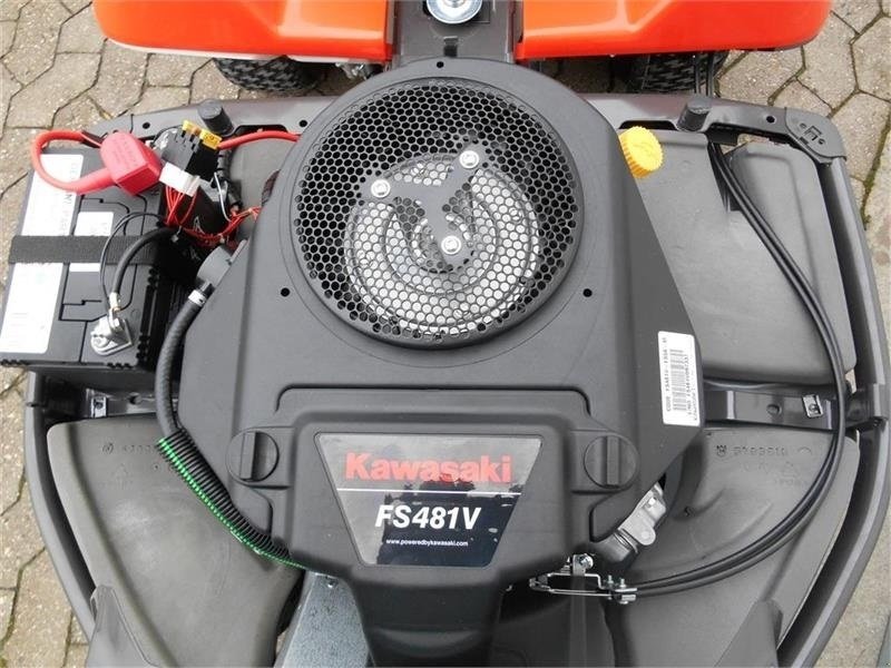 Sitzrasenmäher typu Husqvarna R 316TsX AWD, Gebrauchtmaschine v Mern (Obrázek 7)