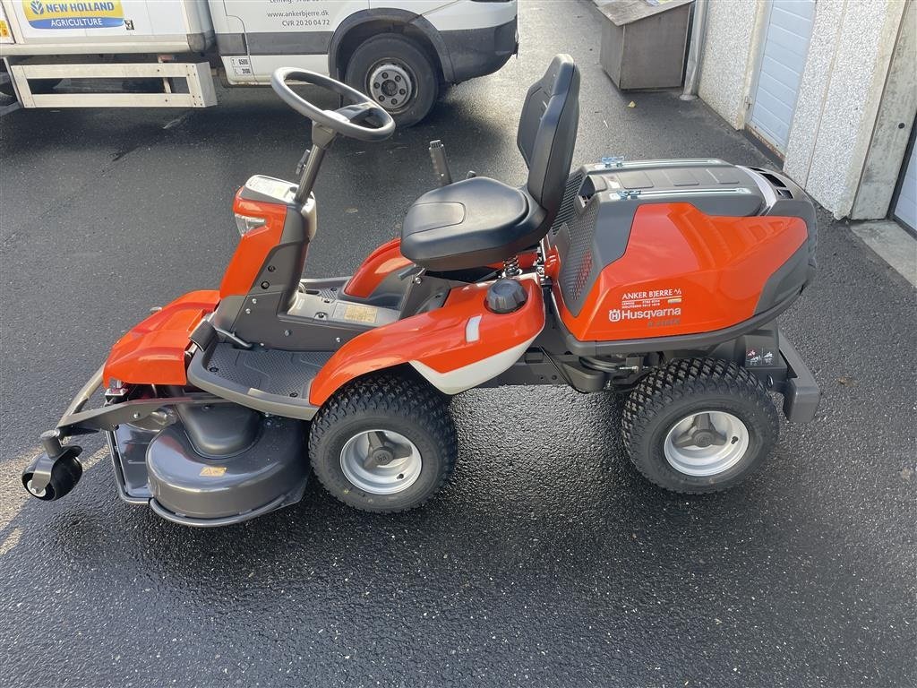Sitzrasenmäher des Typs Husqvarna R 316TX Inkl. 112 cm klipper, Gebrauchtmaschine in Holstebro (Bild 2)