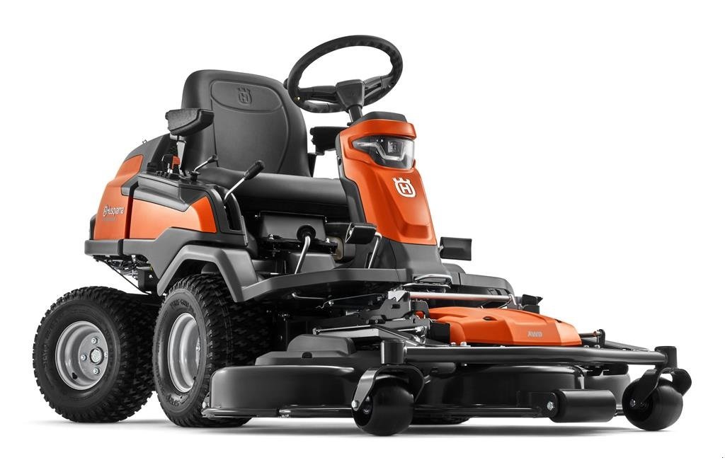Sitzrasenmäher типа Husqvarna R 420TsX AWD inkl. 122 cm Combi klipperbord, Gebrauchtmaschine в Roskilde (Фотография 10)