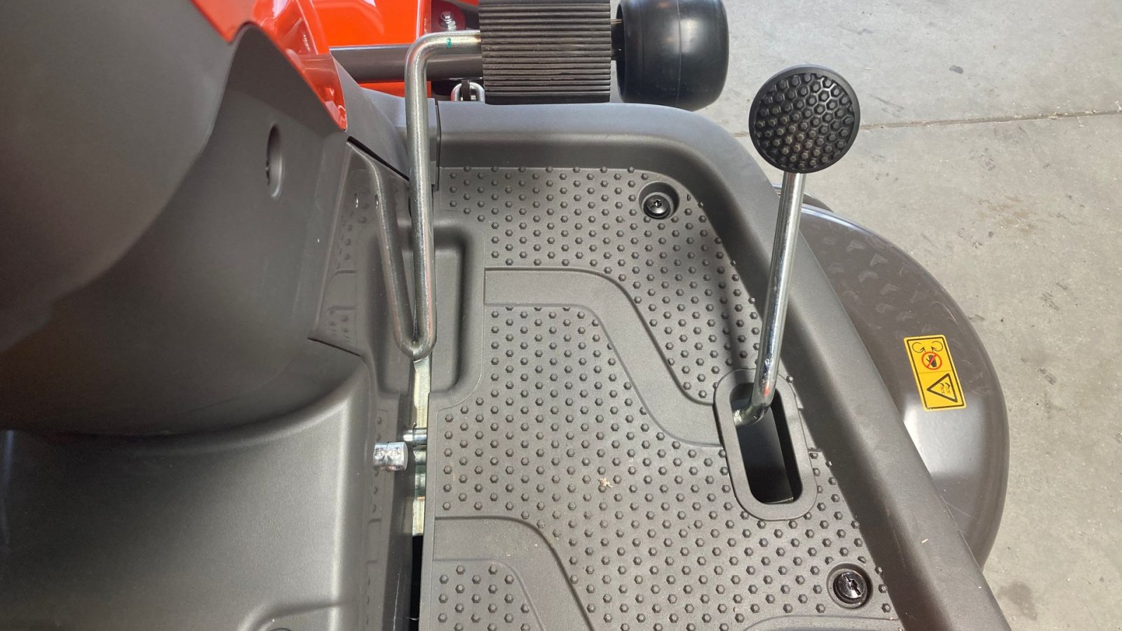 Sitzrasenmäher typu Husqvarna R200IX AWD Long Range Elektrisk, Gebrauchtmaschine w Roskilde (Zdjęcie 9)