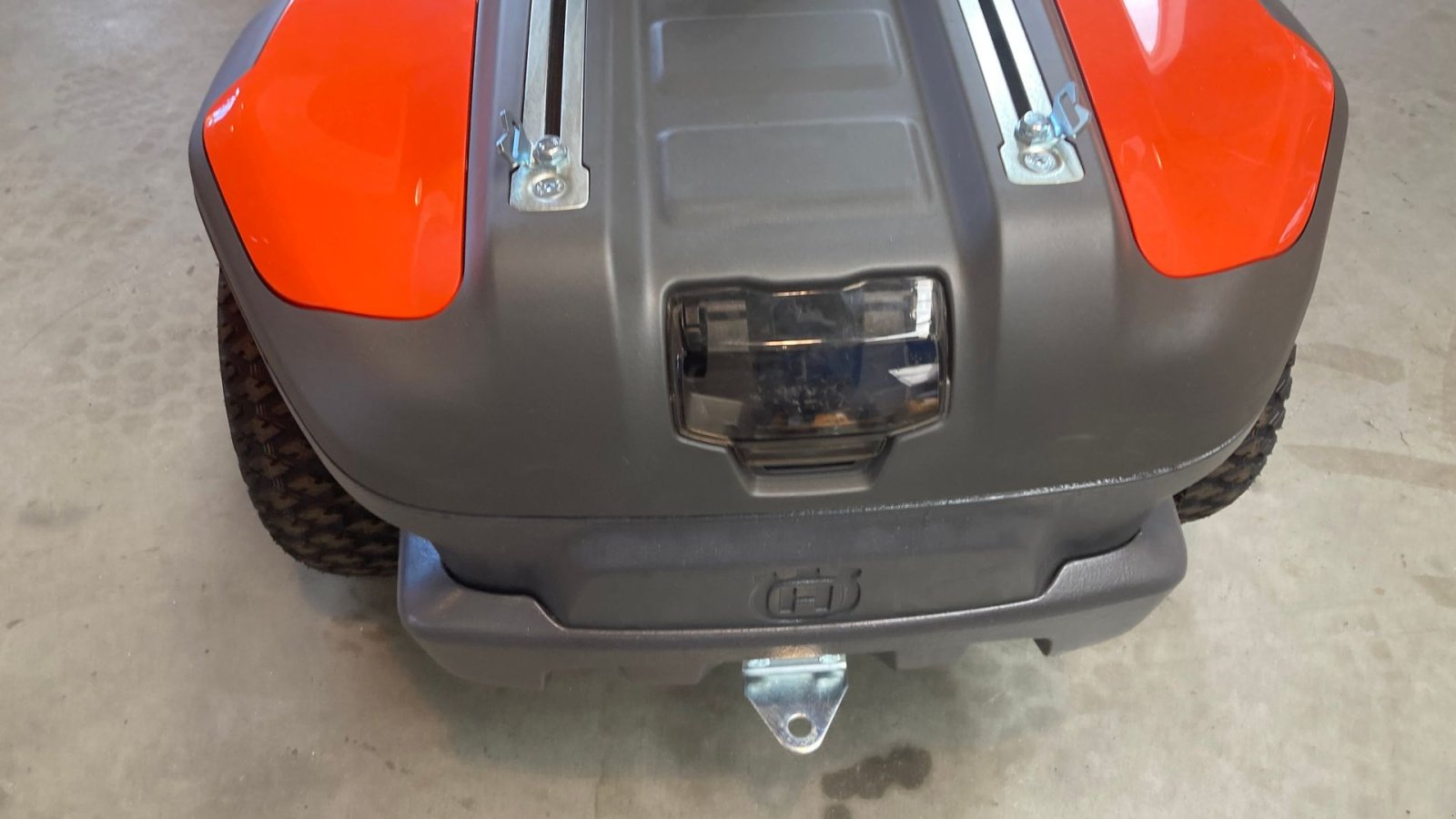 Sitzrasenmäher типа Husqvarna R200IX AWD Long Range Elektrisk, Gebrauchtmaschine в Roskilde (Фотография 5)