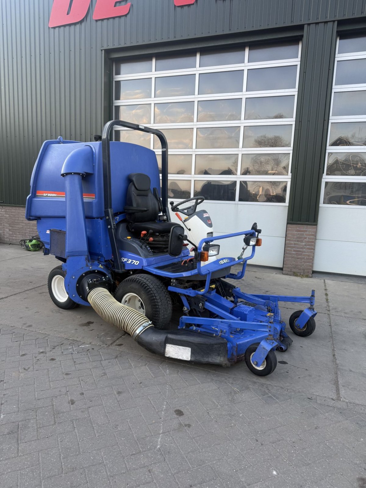 Sitzrasenmäher typu Iseki Sf370, Gebrauchtmaschine v Wadenoijen (Obrázok 1)
