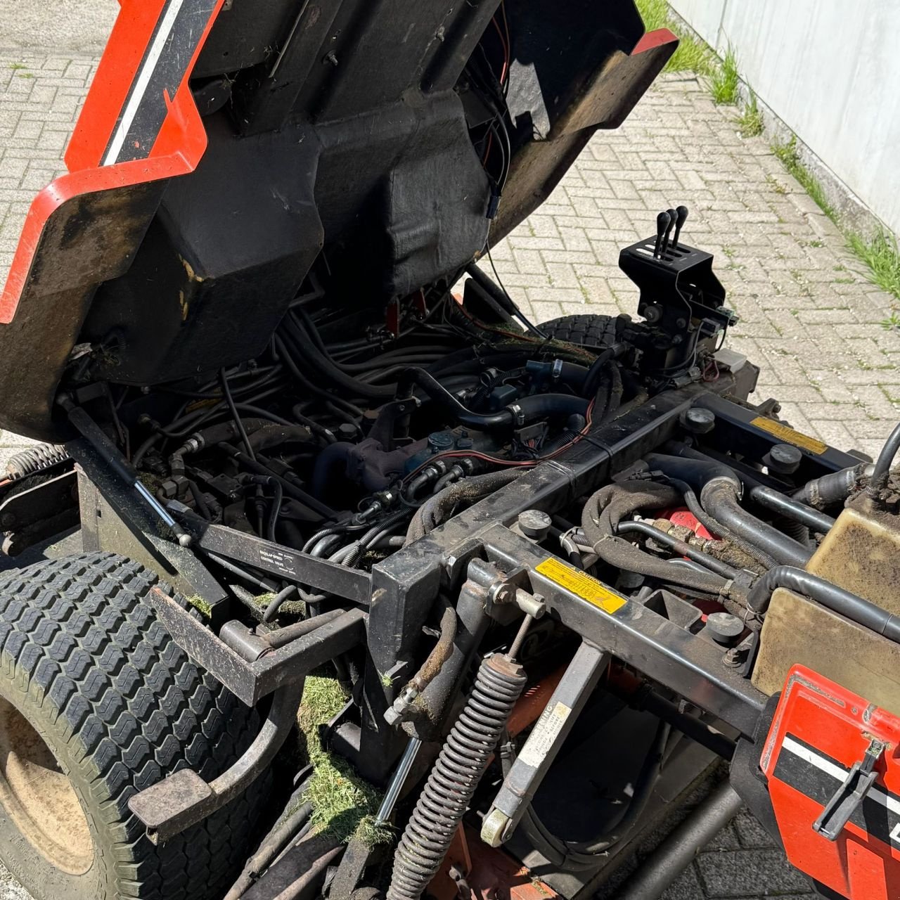 Sitzrasenmäher del tipo Jacobsen -, Gebrauchtmaschine In IJsselmuiden (Immagine 6)