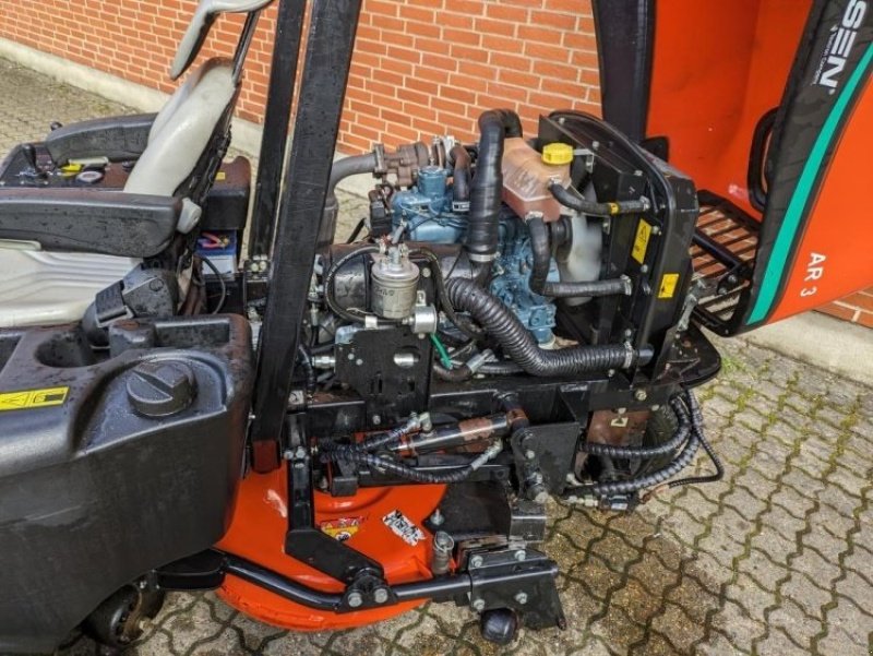 Sitzrasenmäher от тип Jacobsen Jacobsen AR-3, Gebrauchtmaschine в Herning (Снимка 2)