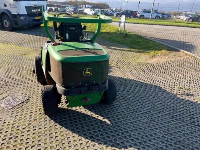 Sitzrasenmäher des Typs John Deere 1435, Gebrauchtmaschine in Tilst (Bild 3)