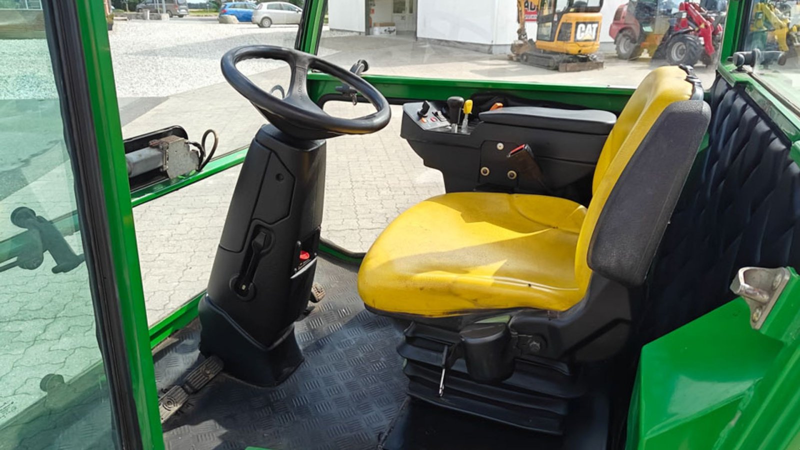 Sitzrasenmäher van het type John Deere 3245C Fairway, Gebrauchtmaschine in Vrå (Foto 9)