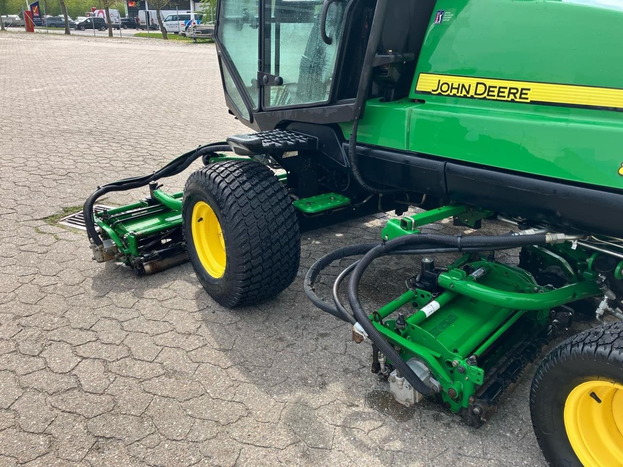 Sitzrasenmäher van het type John Deere 8700 A, Gebrauchtmaschine in Trige (Foto 12)