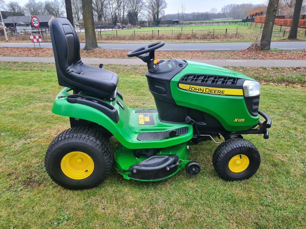 Sitzrasenmäher typu John Deere x125, Gebrauchtmaschine v Lierop (Obrázek 2)